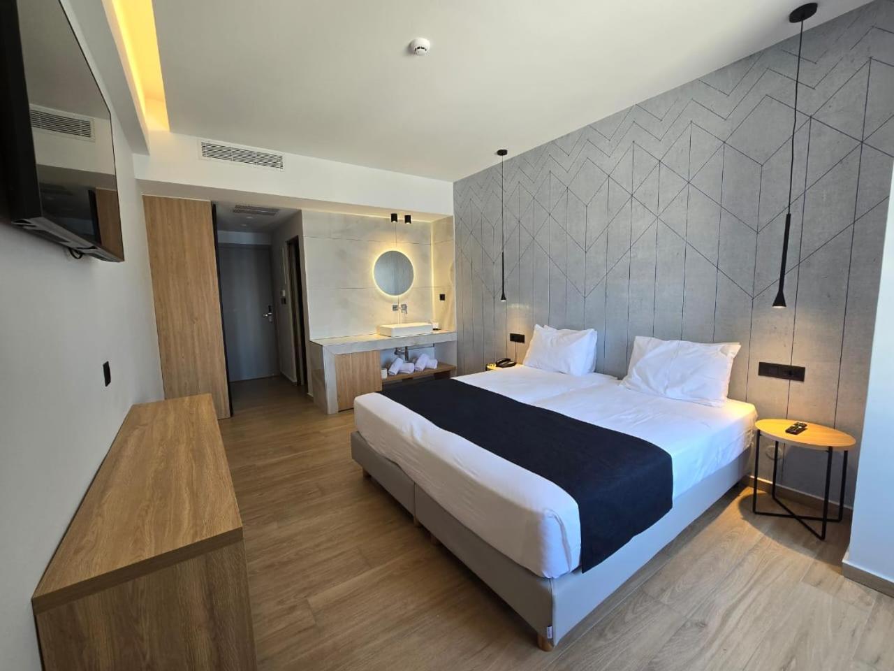 Nireus Hotel 시미 외부 사진