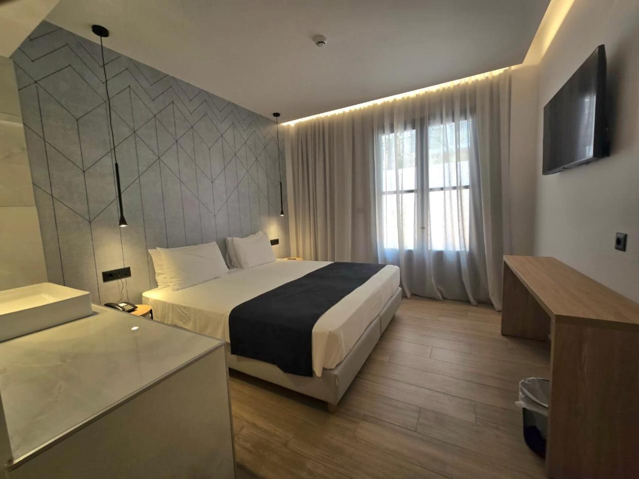 Nireus Hotel 시미 외부 사진