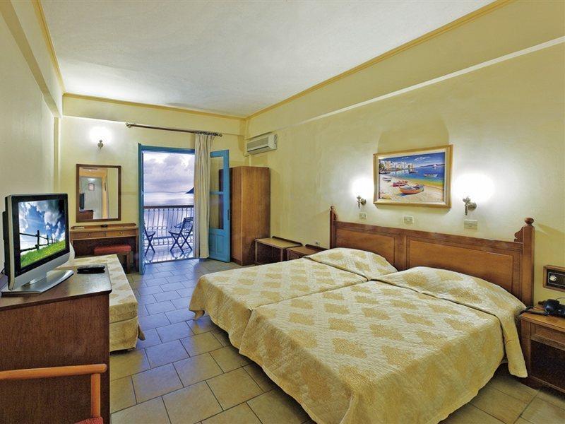 Nireus Hotel 시미 외부 사진